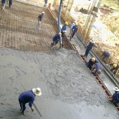 Thi công đổ bê tông tươi