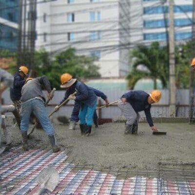 Đổ bê tông tươi dự án cao ốc